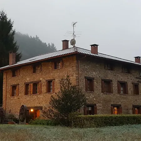 Iberreko Errota Фермерский дом